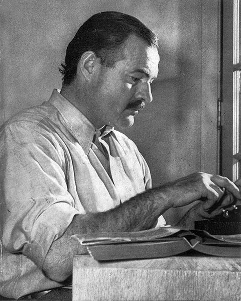 파일:ErnestHemingway.jpg