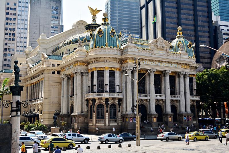 파일:Teatro Municipal - panoramio (4).jpg