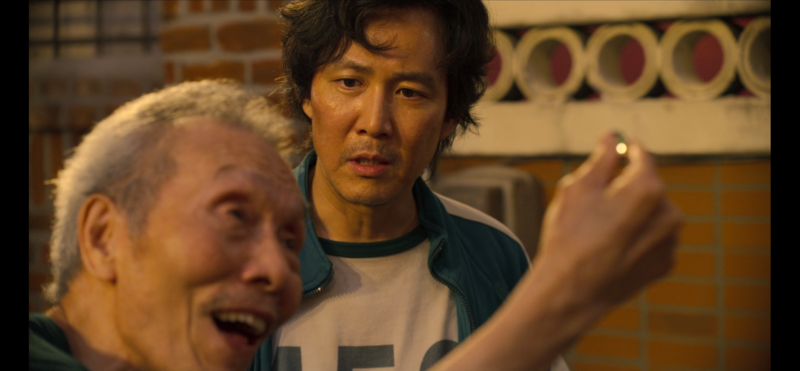 파일:오징어게임 구슬치기.png