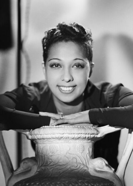 파일:Baker Harcourt.jpg