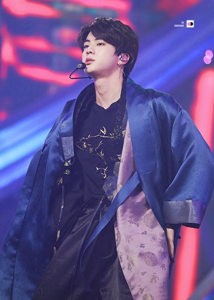 파일:진 MMA 의상3.jpg