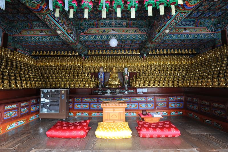 파일:3-15.불교(불회사 법당) 내부.DSC 3076.jpg